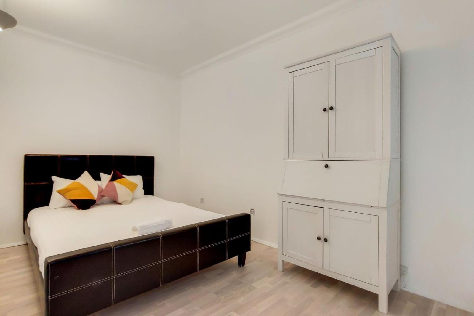 South Kensington - Point West Residences Londra Esterno foto
